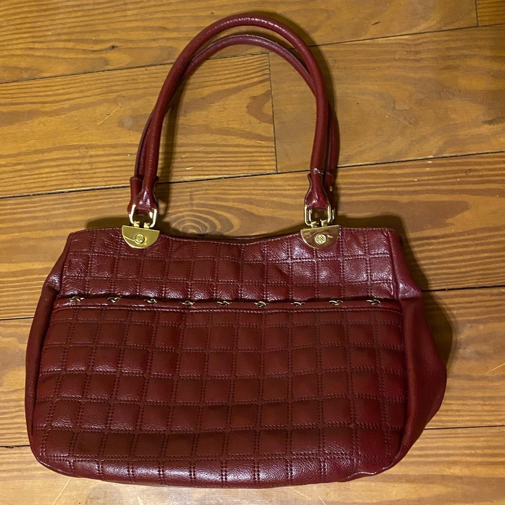 ANTONIO MELANI Quilted Burgundy Shoulder Bag